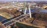 Construção do Tabuleiro da Ponte de Rzeszowie sobre o Rio Wisłok